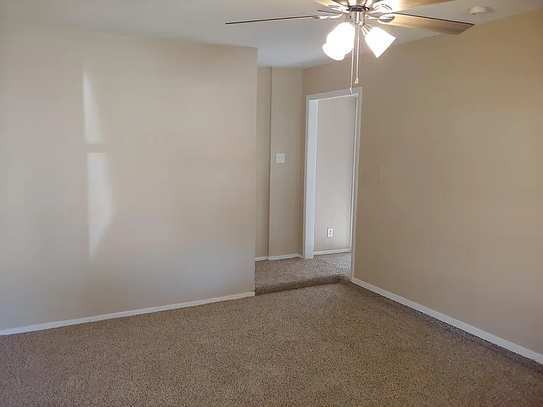 13418 Patmore Dr — Photo 11