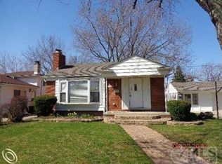 14200 Manhattan St, Oak Park, MI
