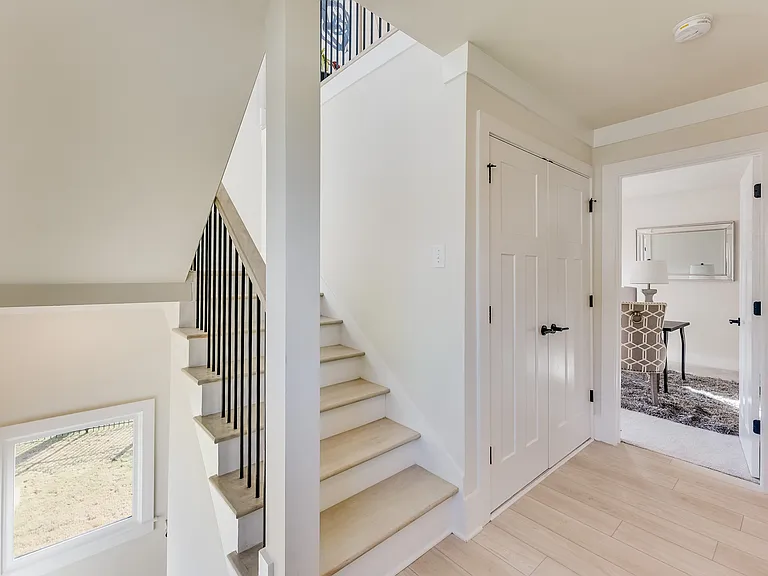 76 Mayson Ave #B — Photo 6