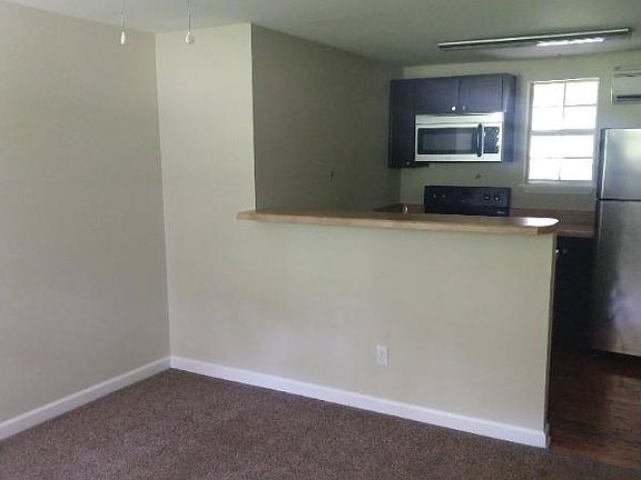 2nd image of 4827 Anhinga Ln #B