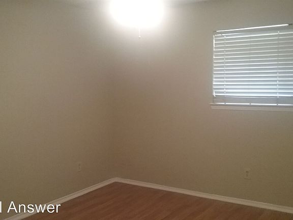 4th image of 9381 Pagewood Ln