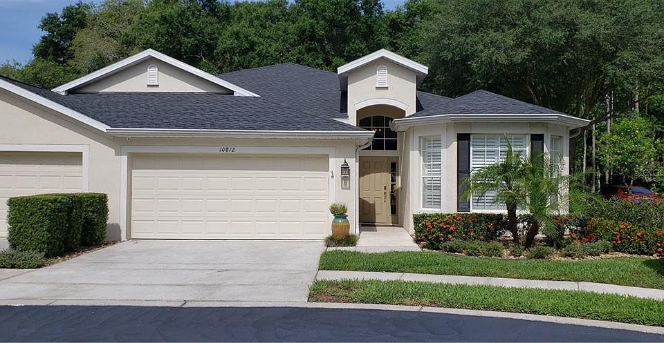 1st image of 10812 Ashford Oaks Dr