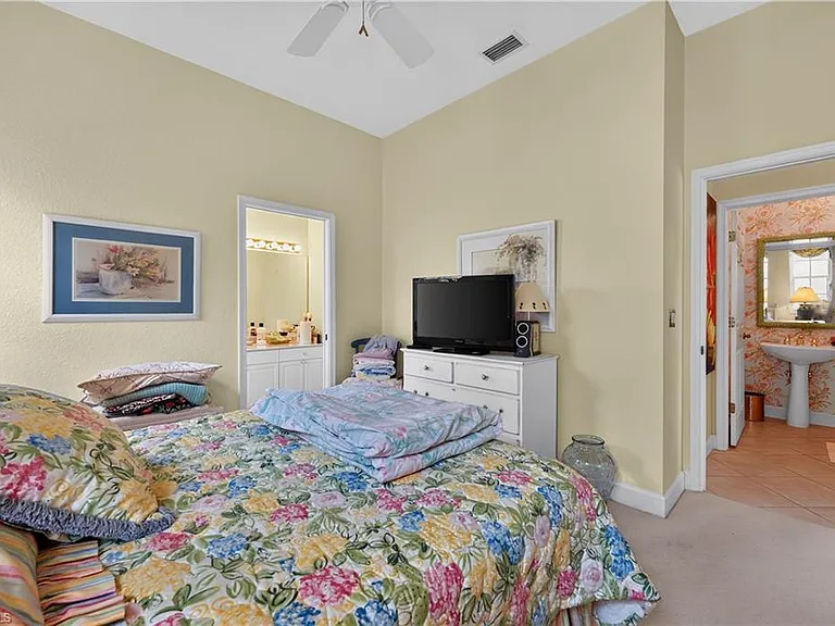 2317 Island Cove Cir — Photo 26