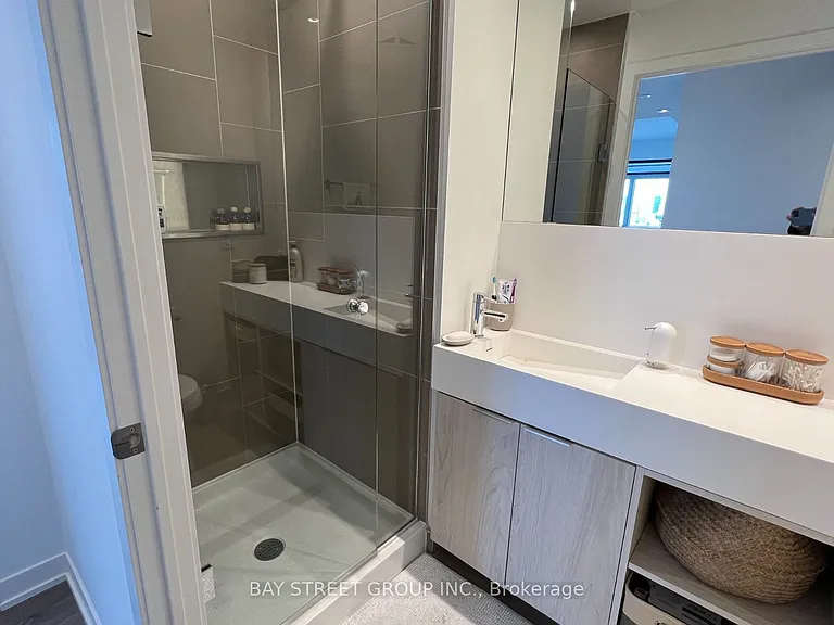 20 Richardson St #2110 — Photo 13
