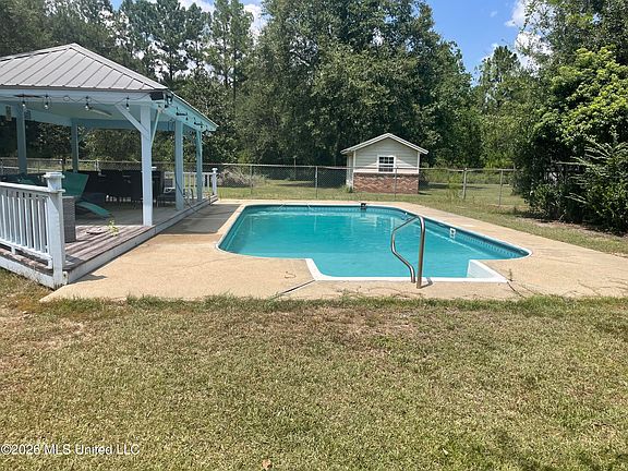 5th image of 12609 Seaman Rd