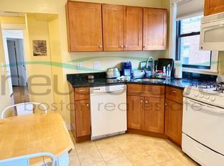 826 Huntington Ave #3B, Boston, MA 02115