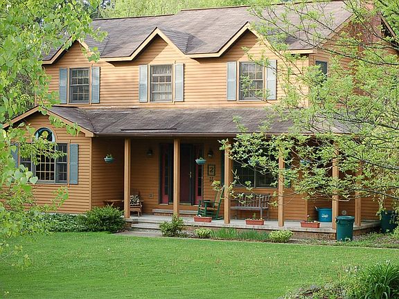 5th image of 2 Hilltop Ct