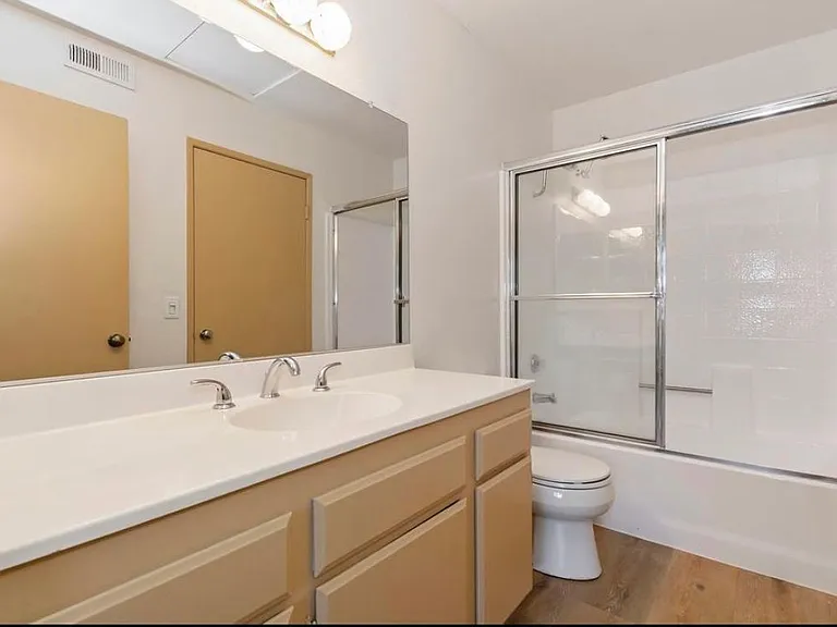 74800 Sheryl Ave #34 — Photo 11