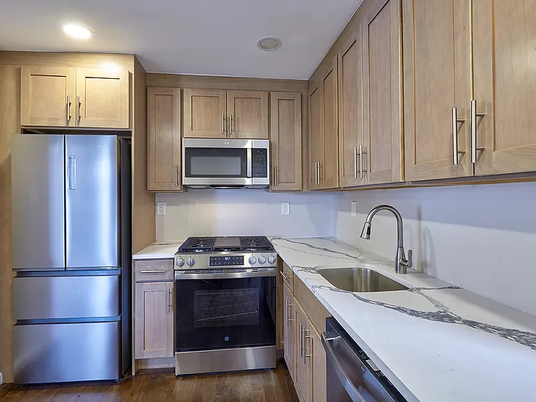 107 Ivy Rock Ln — Photo 15