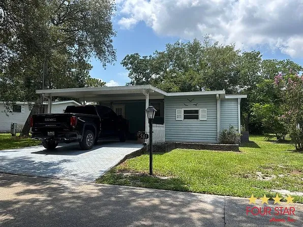 581 Pineview Dr, Orange City, FL 32763