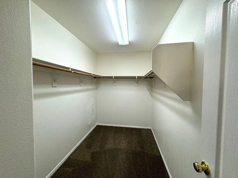 11087 Deluna St — Photo 10