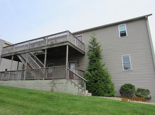 113 S Market St APT 3, Selinsgrove, PA 17870