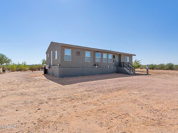 3rd image of 12761 W Blue Aloe St