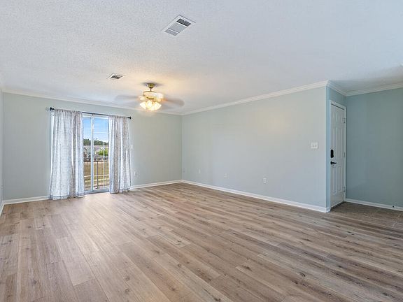 5th image of 308 Private Road 3057