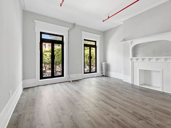 3rd image of 2110 5th Ave #1B