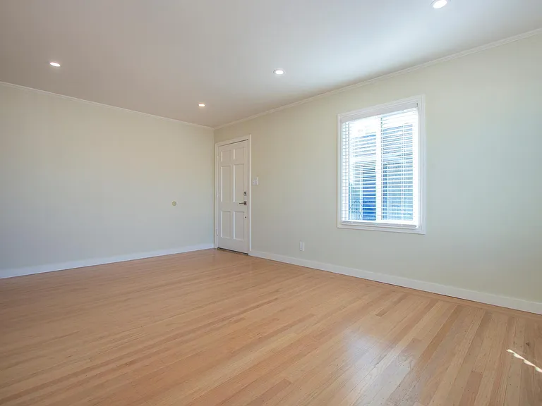 217 Paramount Dr #3 — Photo 3