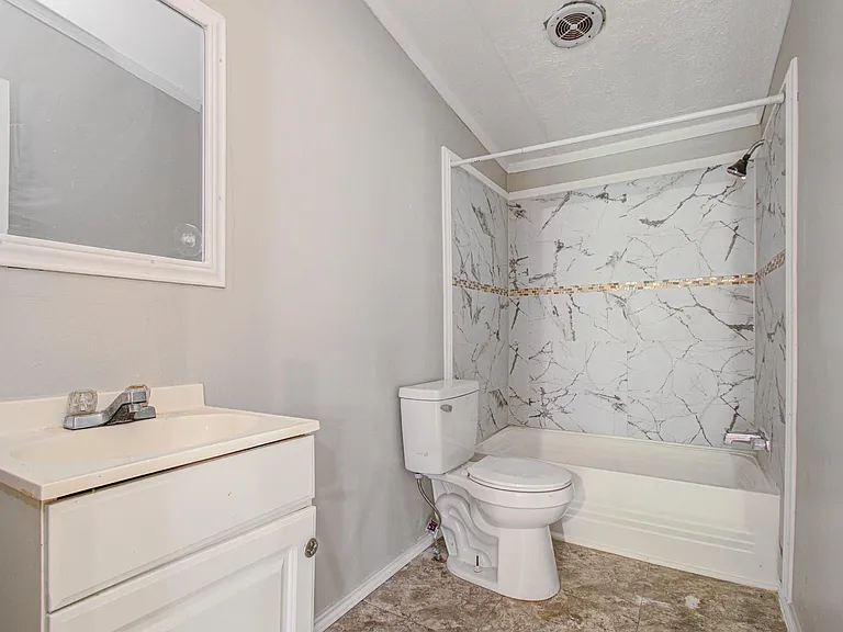 16307 Antelope Ln — Photo 31