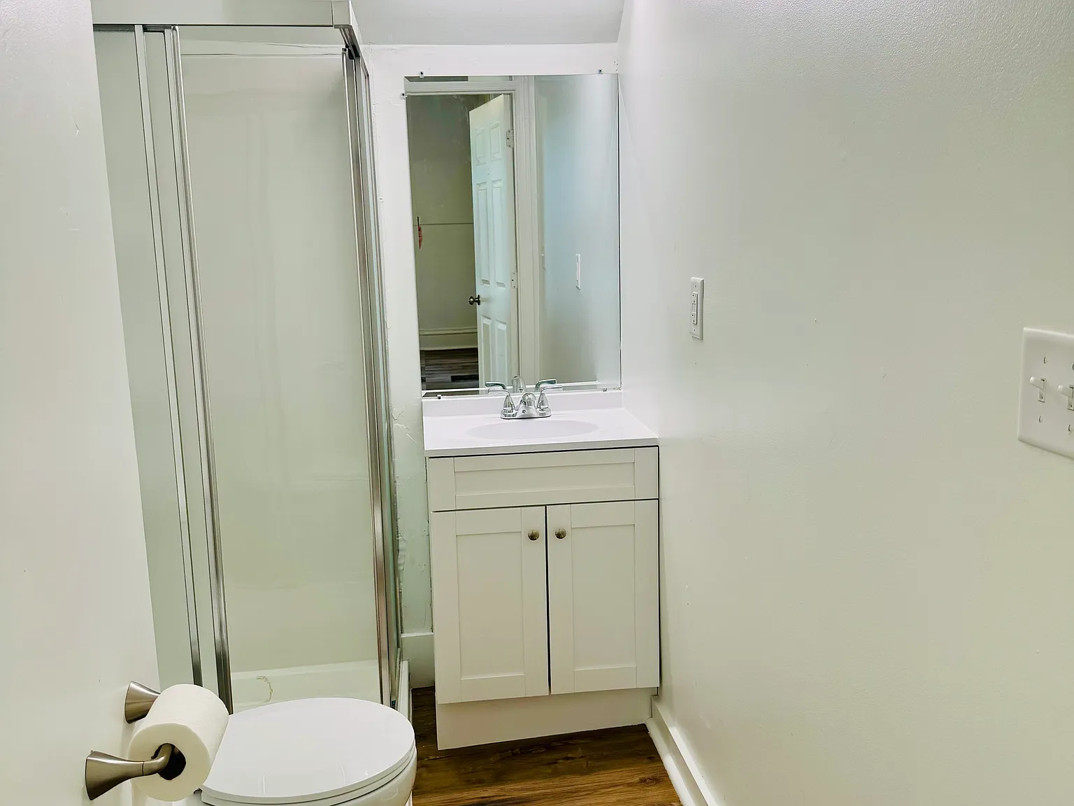 Studio, 400 sqft, $850 — Photo 4