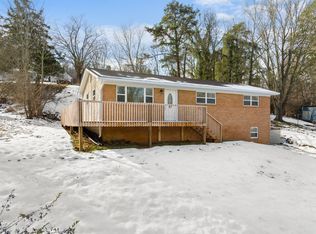 419 Parker Rd, Morristown, TN 37813