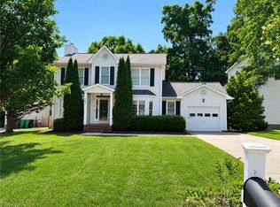 3007 Southampton Dr, Jamestown, NC - View 2