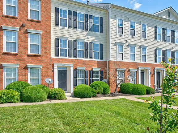 2nd image of 2453 Aristocracy Cir