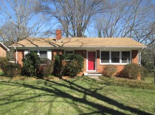 2207 Falmouth Rd, Charlotte, NC 28205