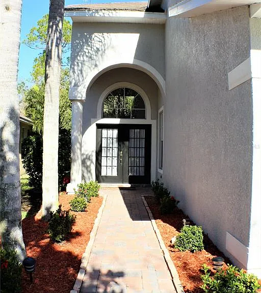 11609 Greensleeve Ave — Photo 3
