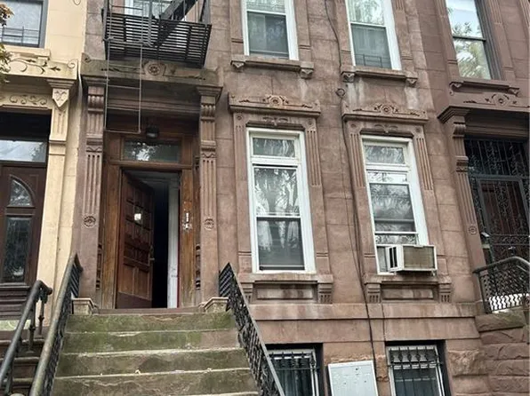 610 Madison St, Brooklyn, NY 11221