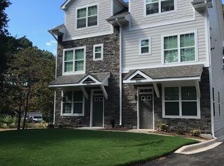 856 Lake Raleigh Rd, Raleigh, NC 27606