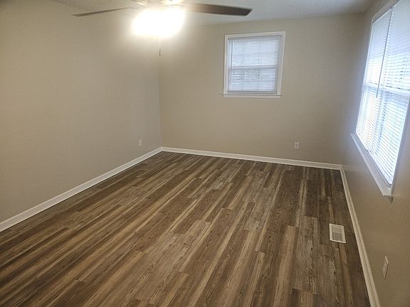 4th image of 6731 Forrest Ln