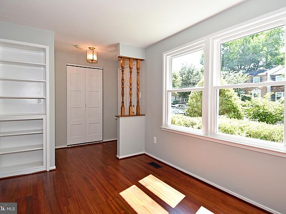 3rd image of 357 Gundry Dr