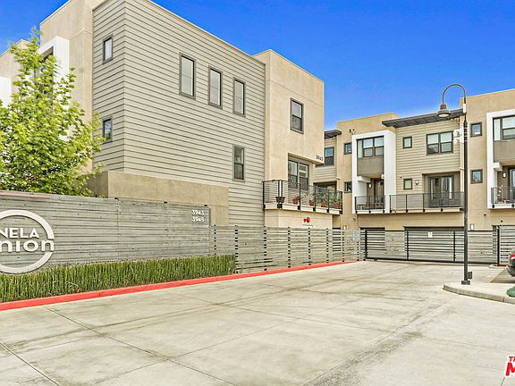 2nd image of 3945 Eagle Rock Blvd Unit 49