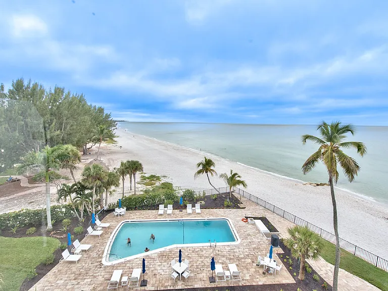 2121 Gulf Shore Blvd N #503 — Photo 12