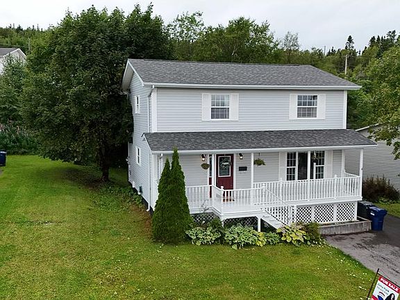 3rd image of 6 Marshall Crescent