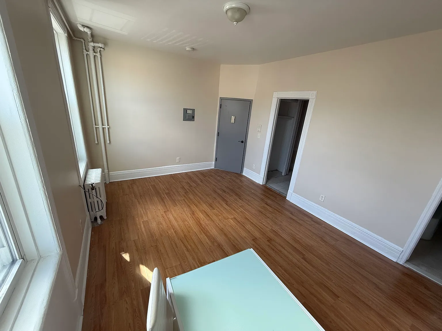 14 Mount Vernon Ave — Photo 2