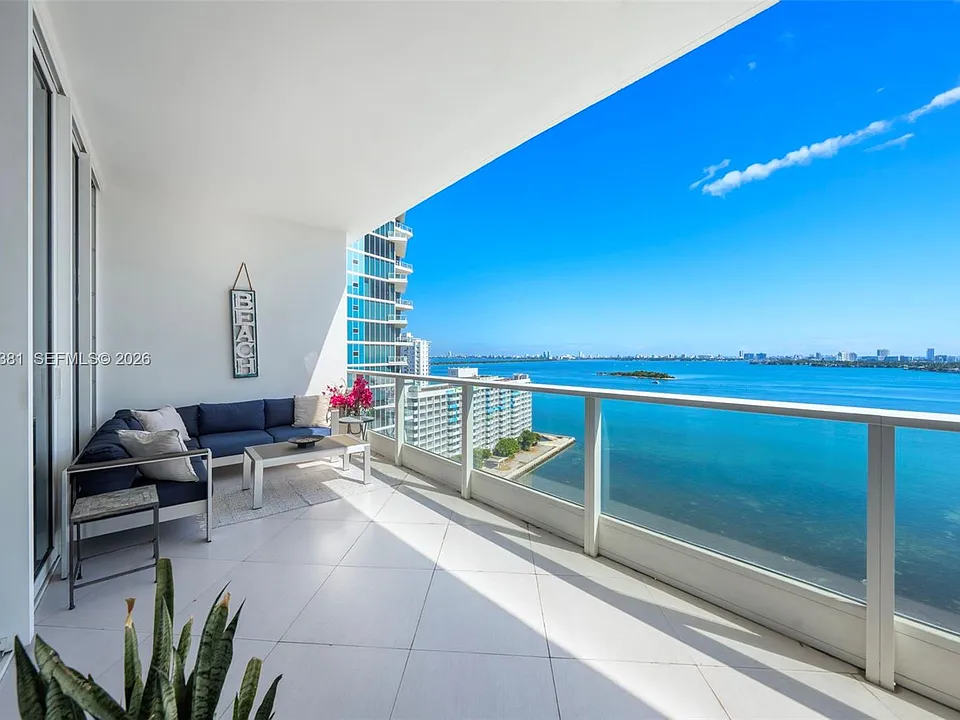 2020 N Bayshore Dr #1908