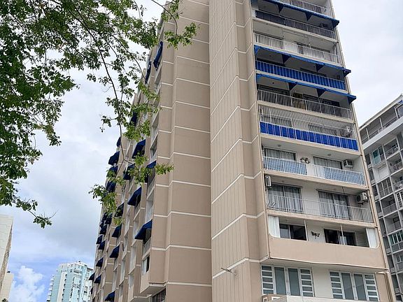 3rd image of Condominio Street Tropez #7J