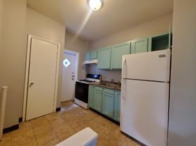 111-113 N Hermitage Ave, Trenton, NJ