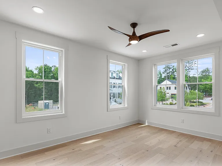 1050 Blair Ln #103 — Photo 32