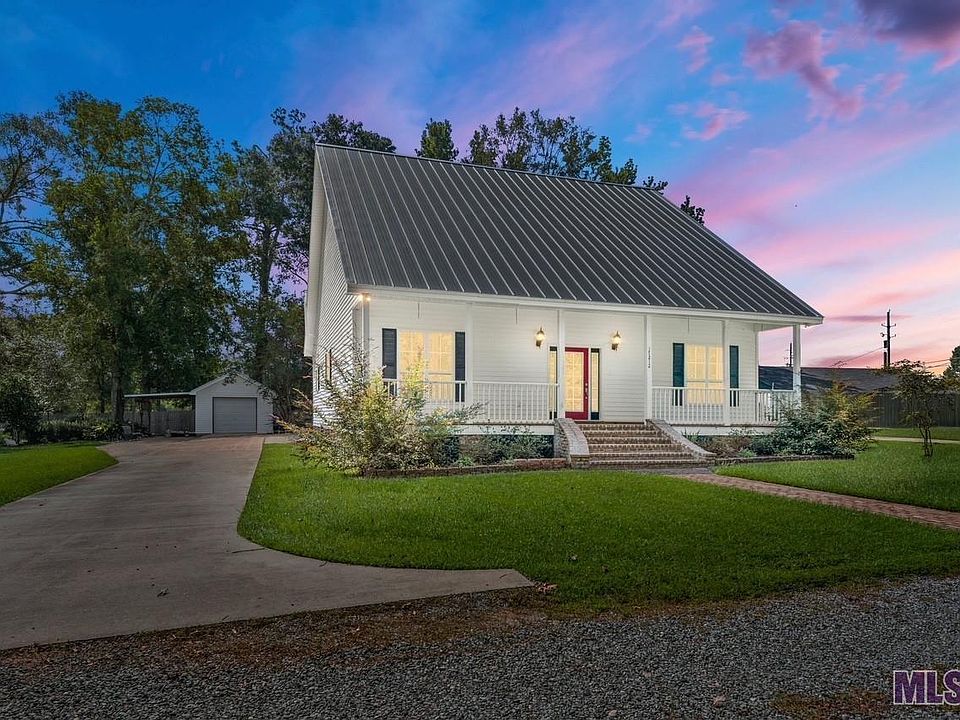 1st image of 17212 Estelle Ln