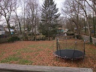 2nd image of 11 Elm Dr