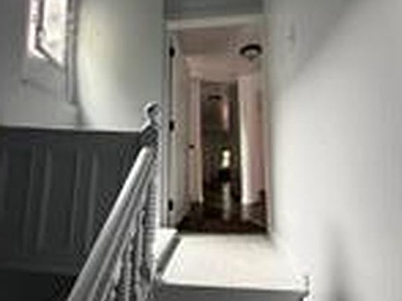 3rd image of 15 Irving Pl