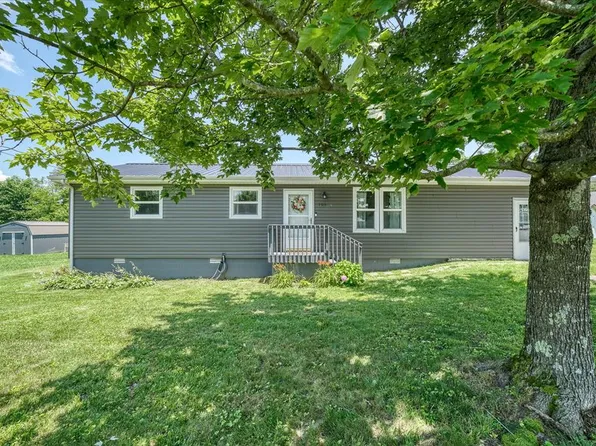 106 Long Meadow Dr, Cookeville, TN 38501