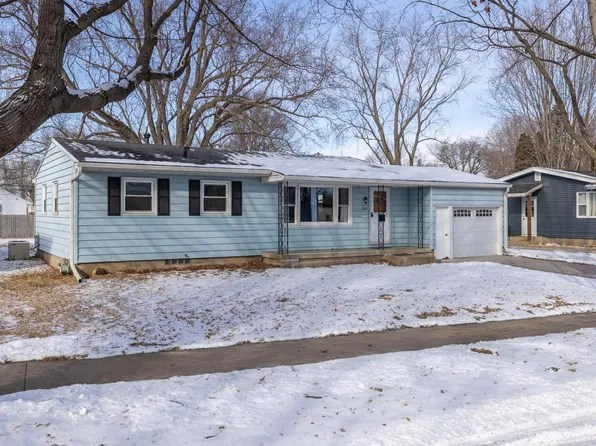 2607 17th Ave NW, Rochester, MN 55901