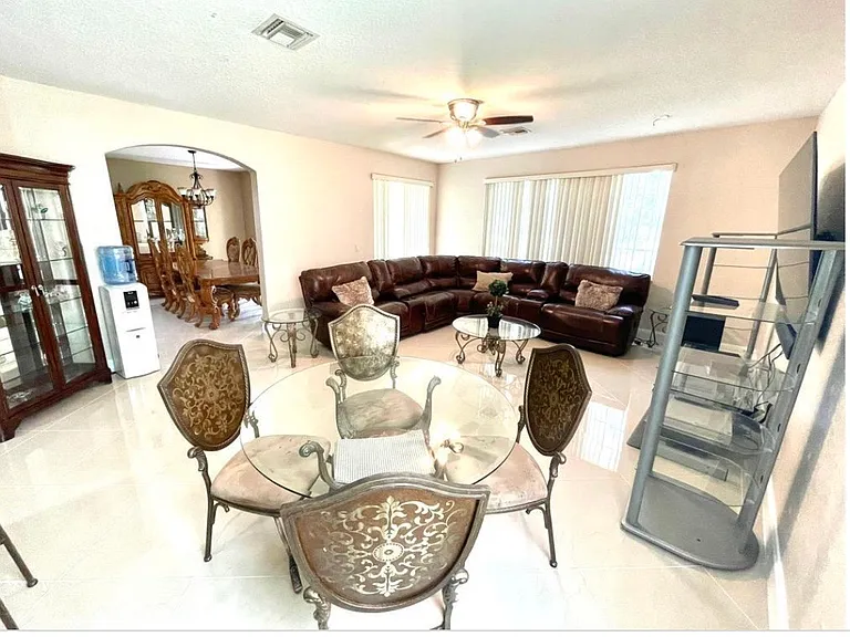 10454 Galleria St — Photo 11
