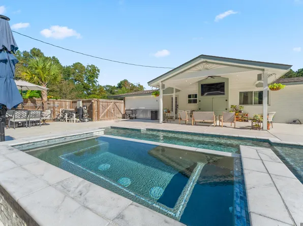 408 Baird Dr, Baton Rouge, LA 70808