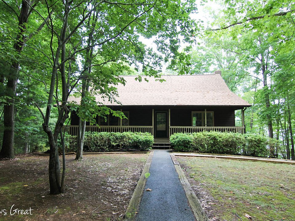 1st image of 222 Deerwood Dr