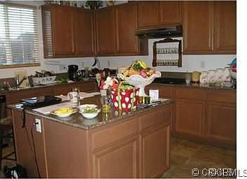 3rd image of 40150 Miriam Way