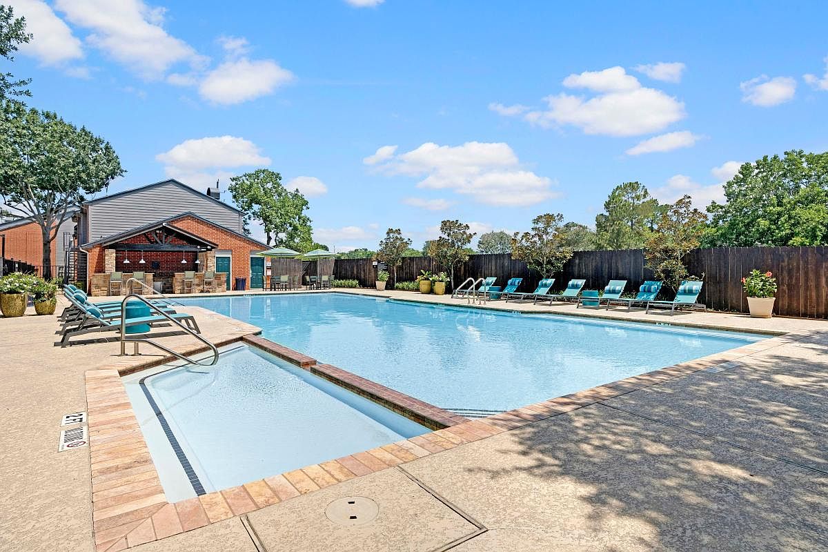 1800 Austin Pkwy APT 303, Sugar Land, TX 77479 | Zillow