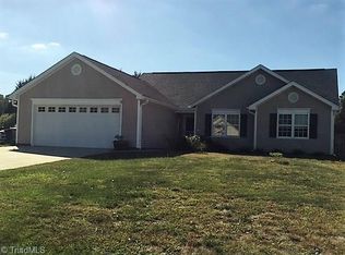166 Ash Dr, Mocksville, NC 27028